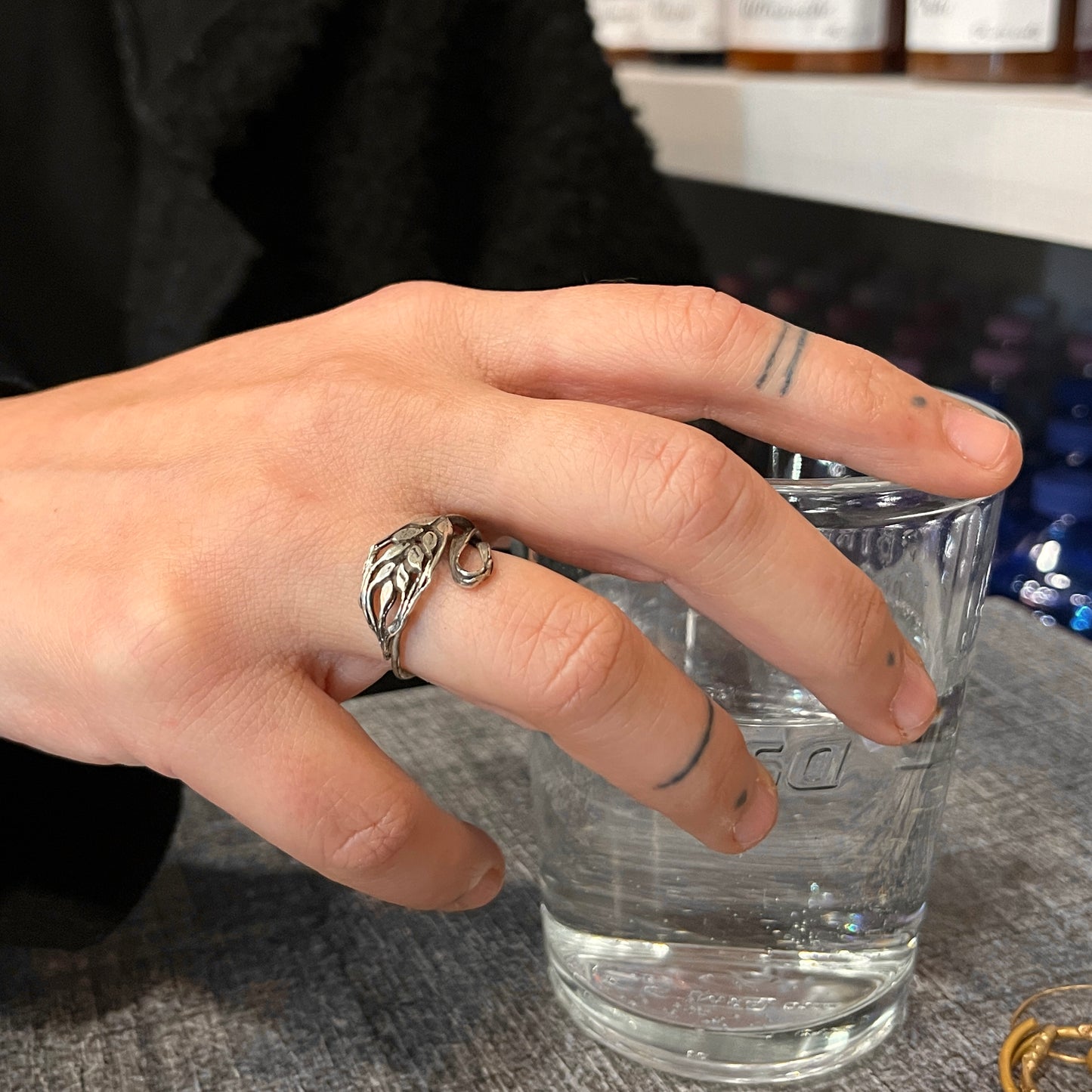 Anello Artigianale SPIGA 01 Mod. CLASSICO  Realizzato con Antica SPILLA in Argento 800(Prima Metà del ’900)