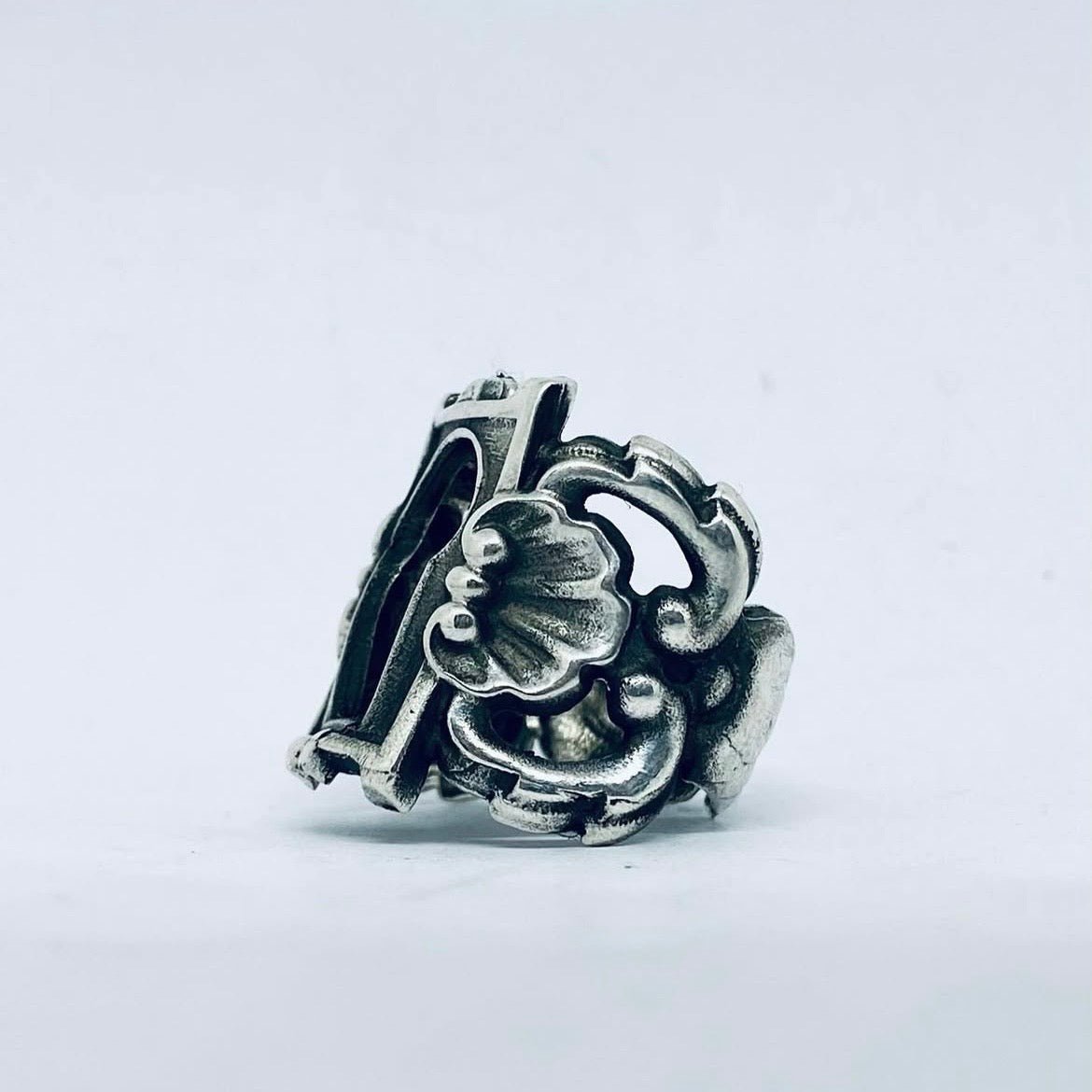 Anello Artigianale “SERRATURA CONCHIGLIE” Realizzato con serratura in Argento (Prima Metà del ’900)