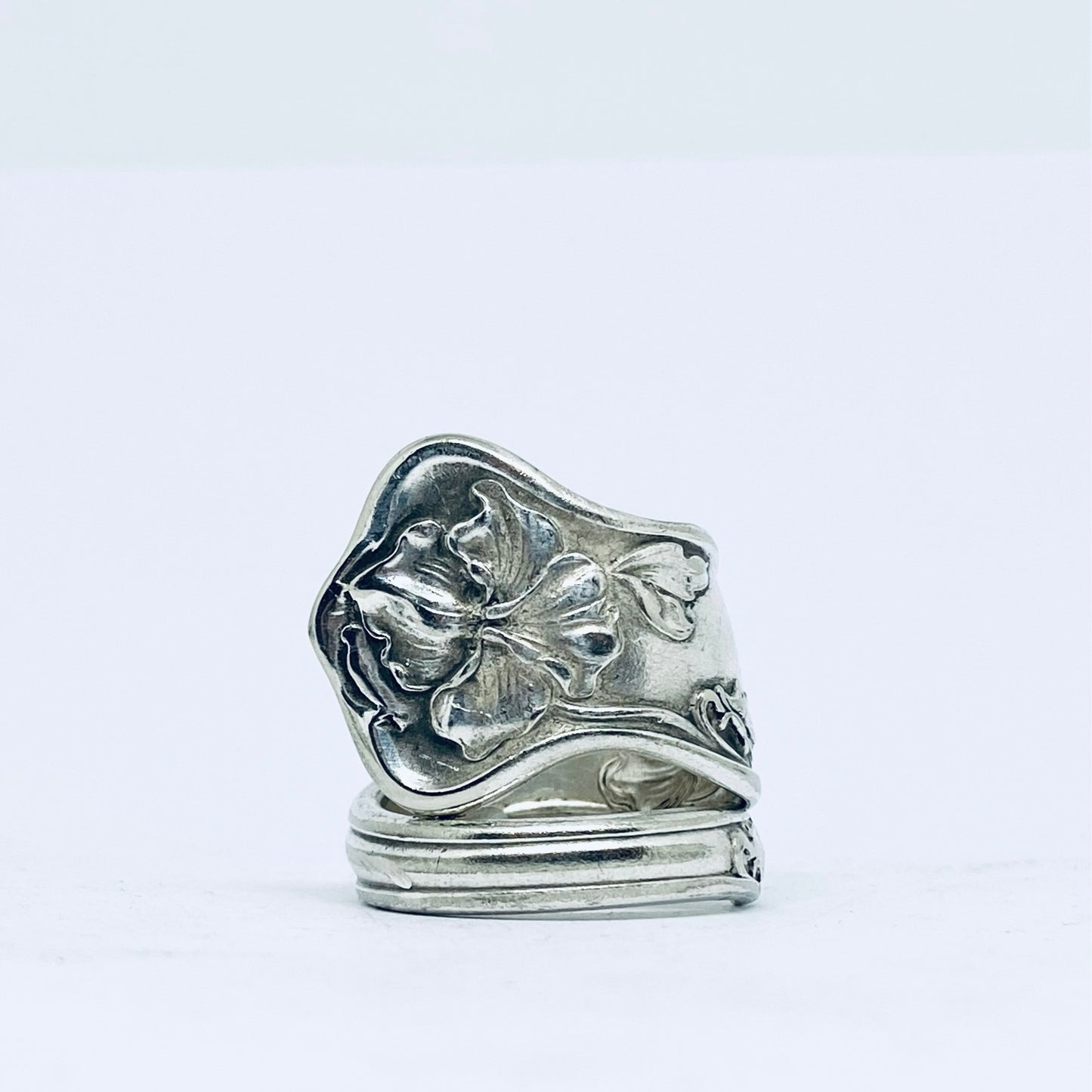 Anello Artigianale Mod. SPIRALE  Realizzato con Antica posata in Argento (Prima Metà del ’900)