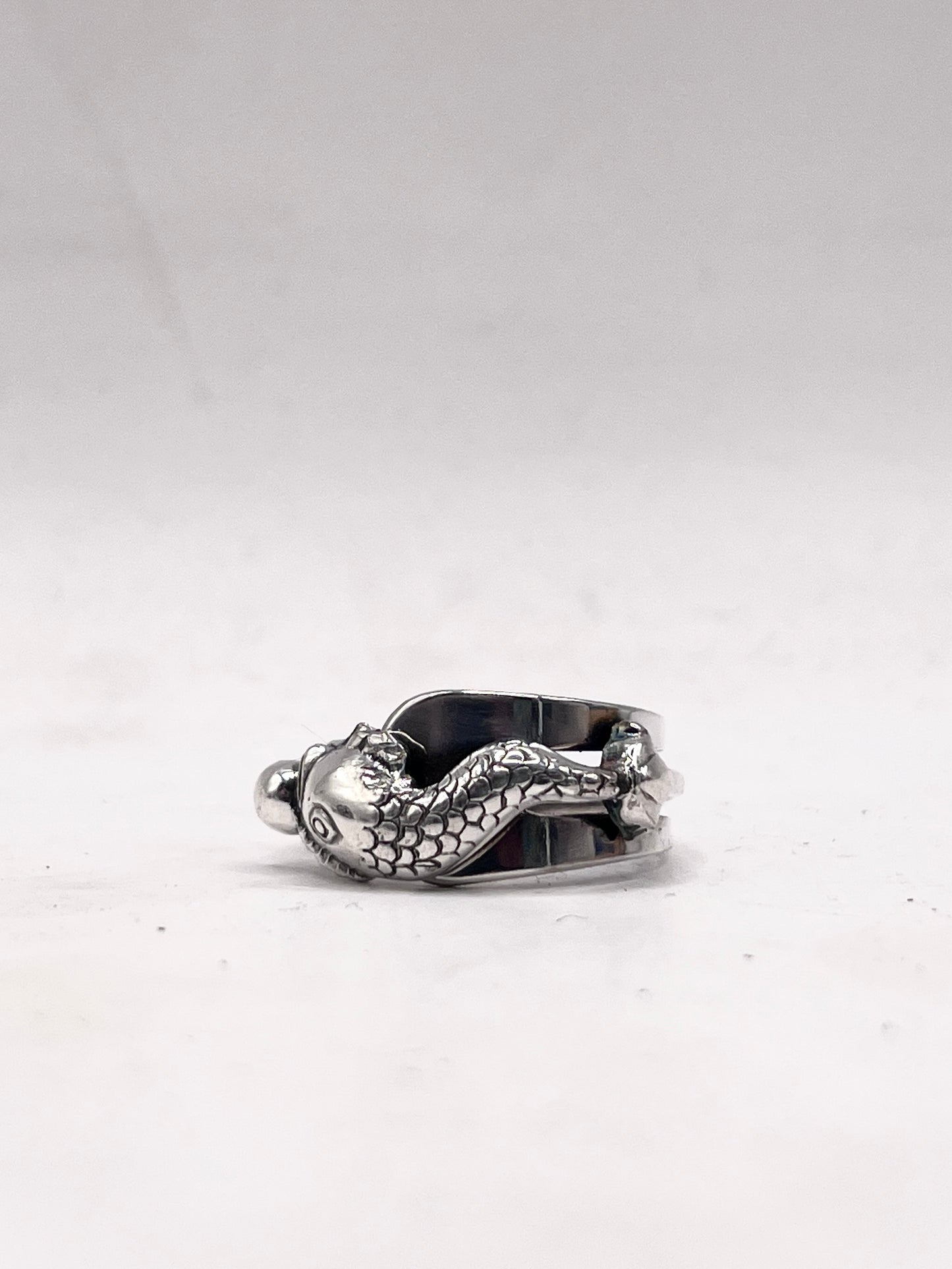 Anello Artigianale FEDINA/INTERO/SPIRALE DELFINO ARALDICO  Realizzato con Antica posata (Prima Metà del ’900)