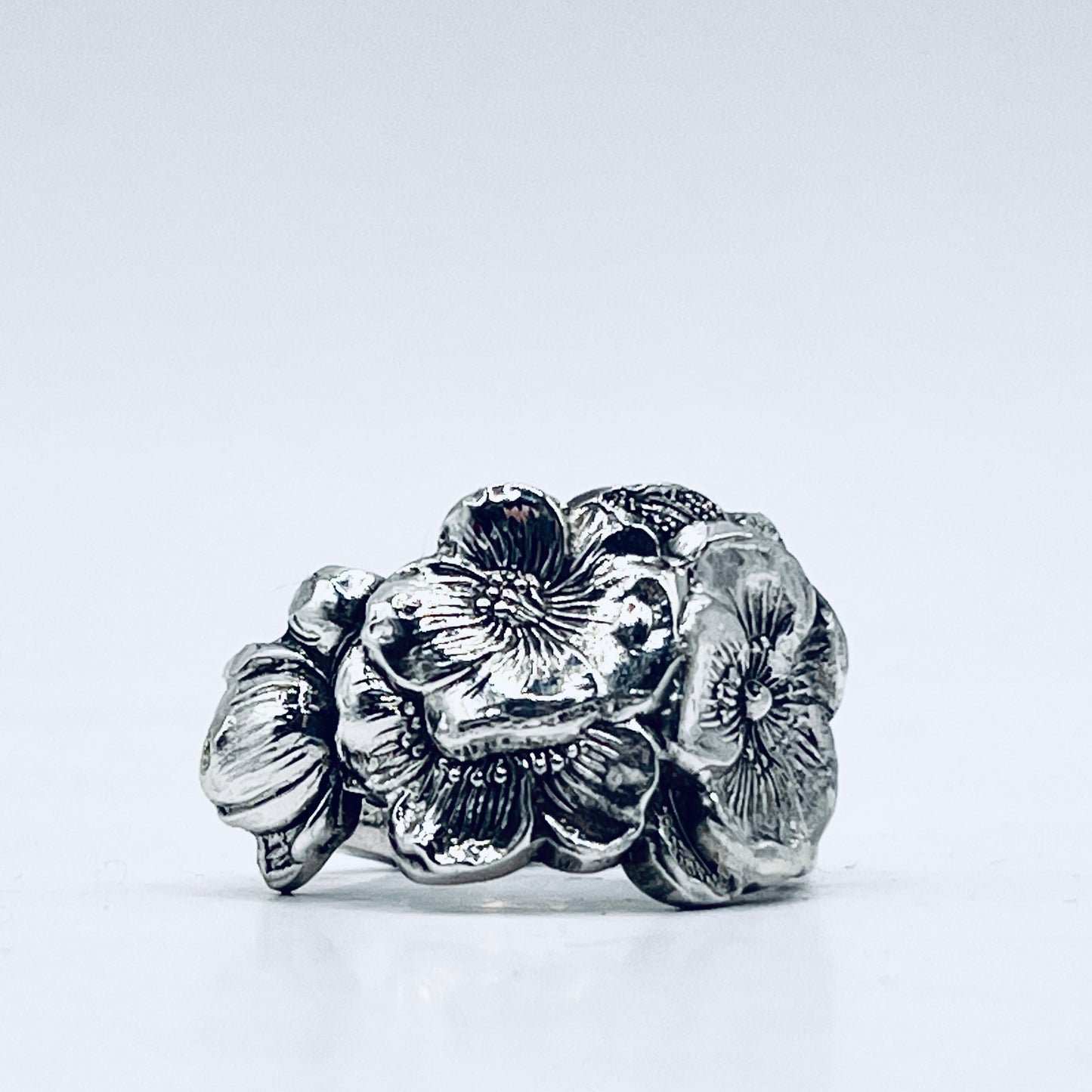Anello Artigianale FIORE DEL TE Mod. CLASSICO  Realizzato con Antica posata in Argento (Prima Metà del ’900)