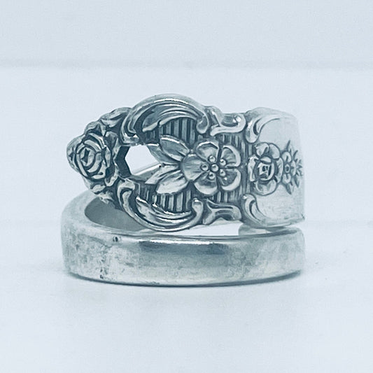 Anello Artigianale Mod. SPIRALE  Realizzato con Antica posata in Argento (Prima Metà del ’900)