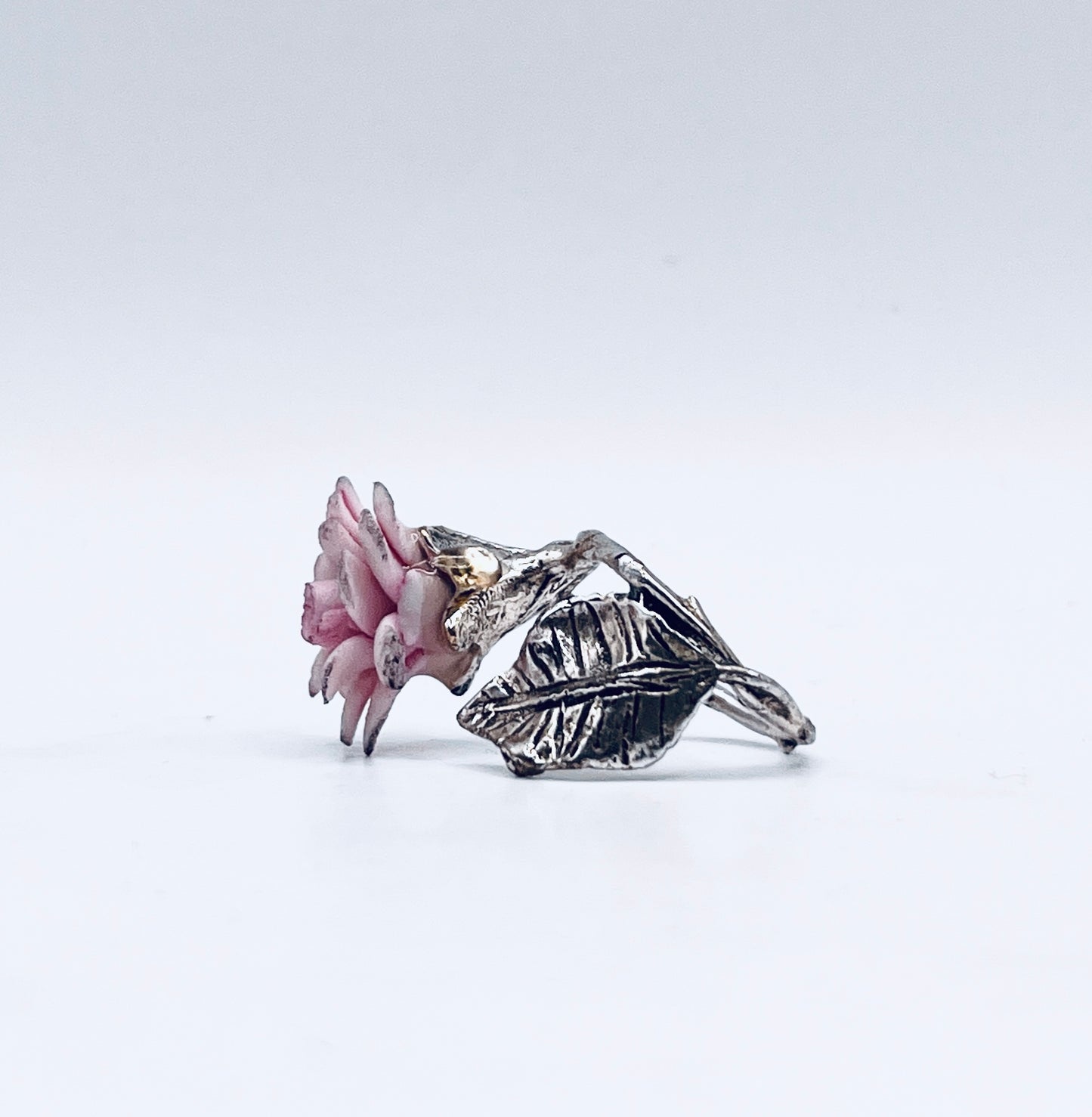 Anello Artigianale ROSA 03 Mod. CLASSICO  Realizzato con Antica SPILLA in Argento 800(Prima Metà del ’900)