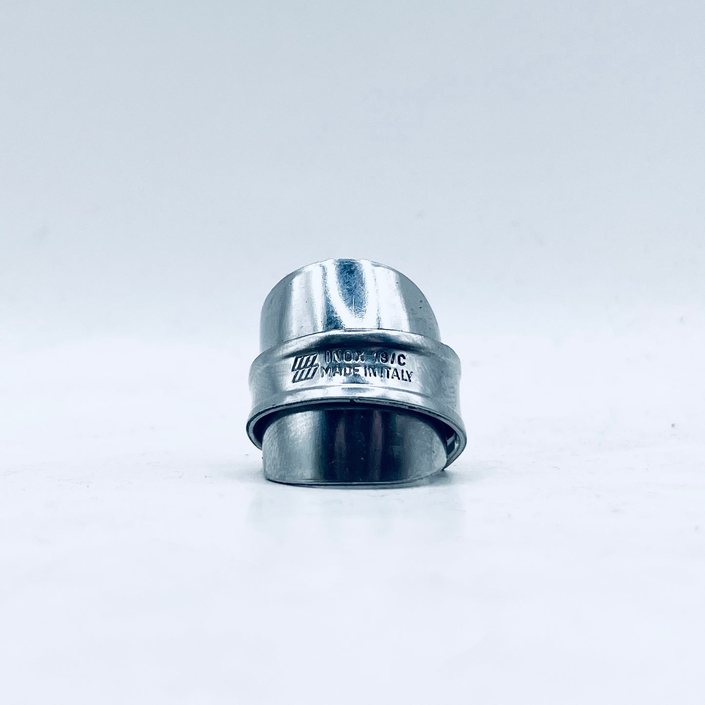 Anello Artigianale Mod. INTERO MANICO SOPRA  Realizzato con intero Cucchiaino in ACCIAIO