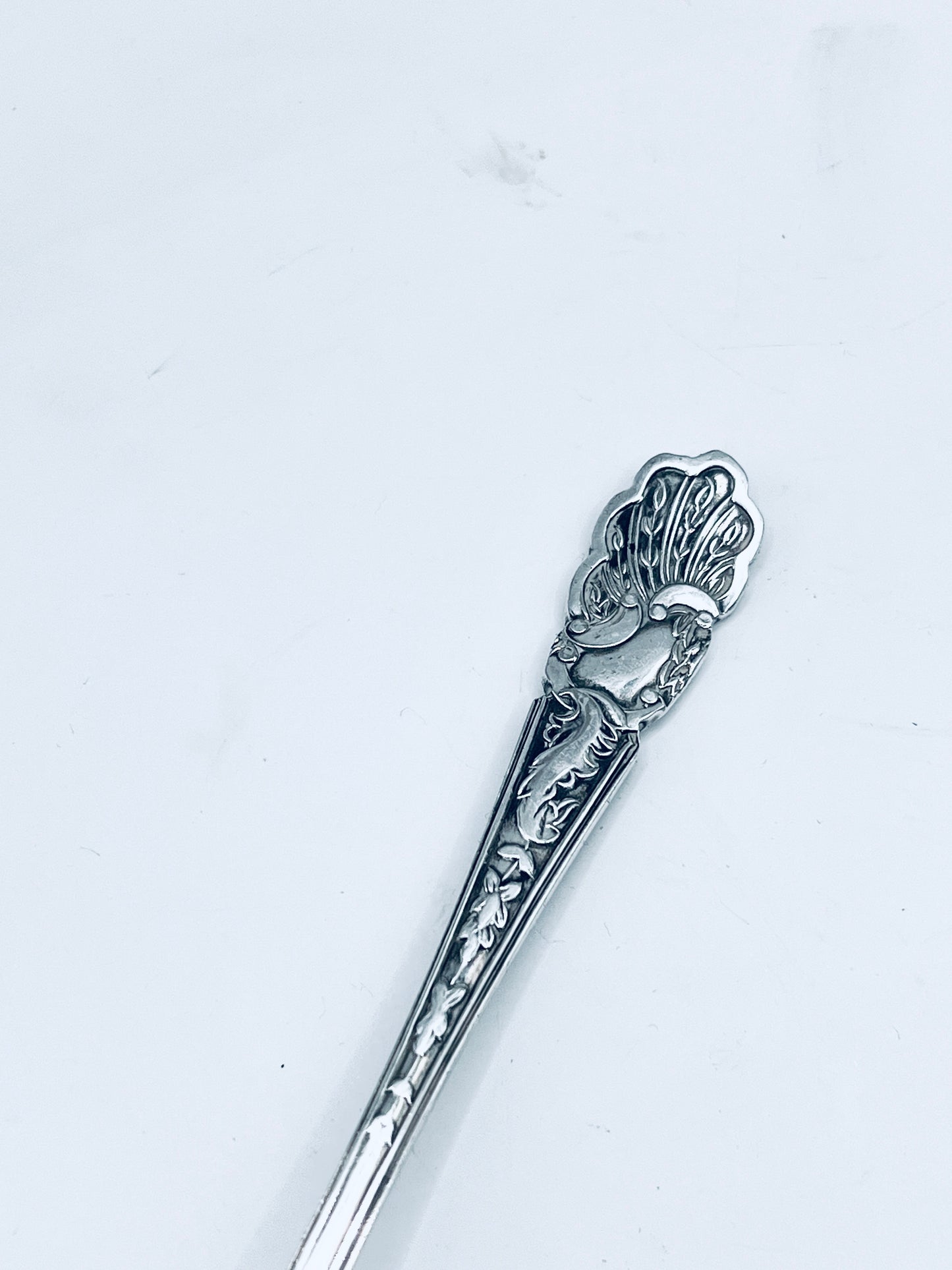 Anello Artigianale PAVONE Mod. SPIRALE/INTERO/CLASSICO  Realizzato con intero Antico Cucchiaino in Argento (Prima Metà del ’900)