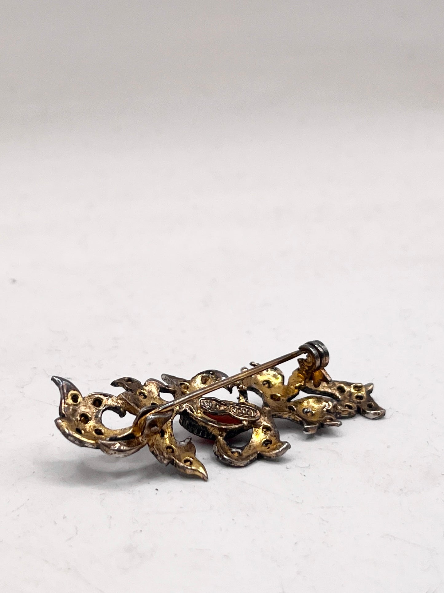 Anello Artigianale SPILLA FIAMMA Mod. SPILLA CORNIOLA Realizzato con Antica spilla in Argento (Prima Metà del ’900)