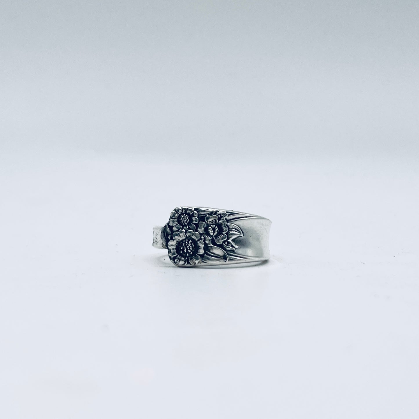 Anello Artigianale GIRASOLI Mod. CLASSICO/SPIRALE  Realizzato con Antica posata in Argento (Prima Metà del ’900)