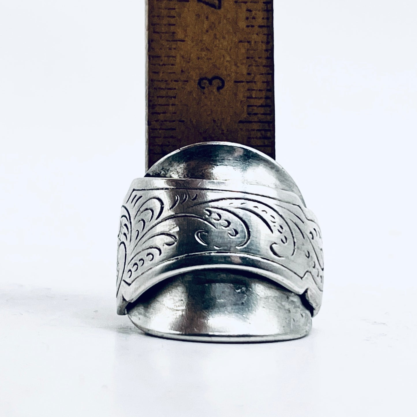 Anello Artigianale UOMO/DONNA Mod. CLASSICO/INTERO  “BRIGHID”  Realizzato con Antica posata in Argento (Prima Metà del ’900)