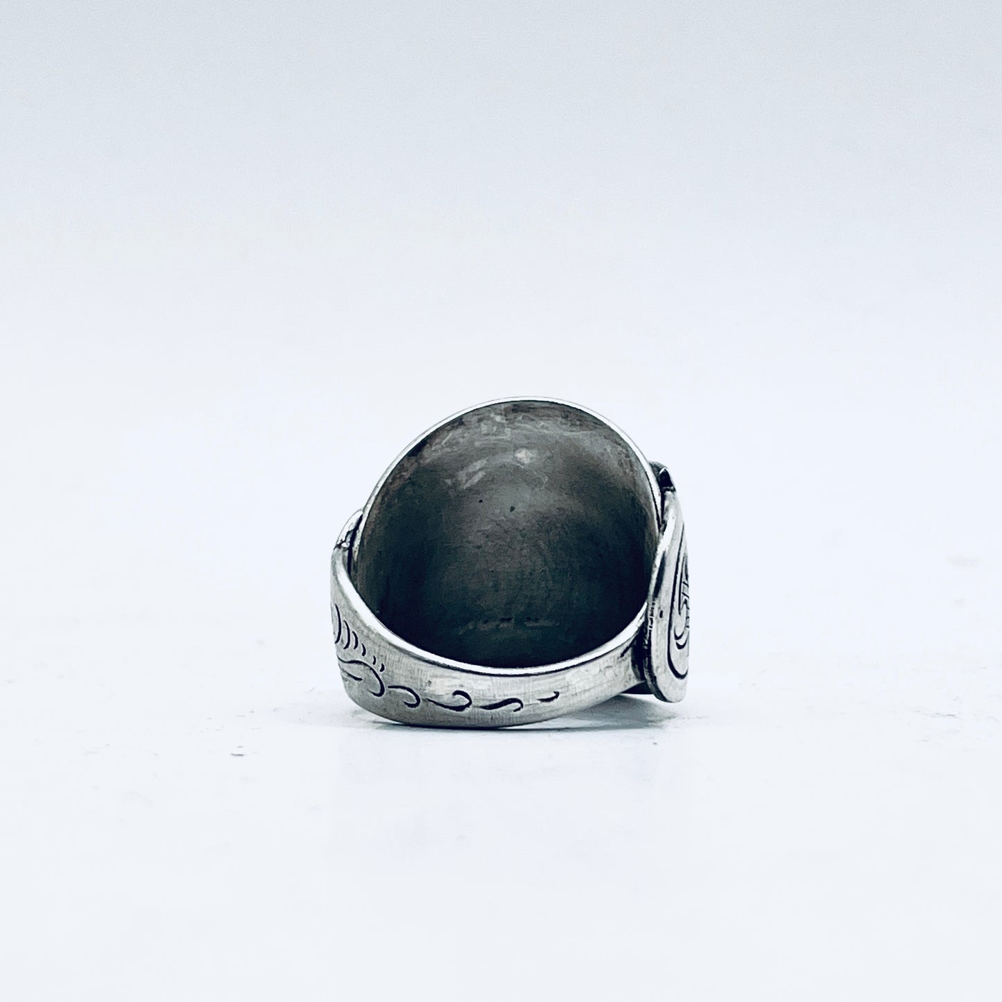 Anello Artigianale UOMO/DONNA Mod. CLASSICO/INTERO  “BRIGHID”  Realizzato con Antica posata in Argento (Prima Metà del ’900)
