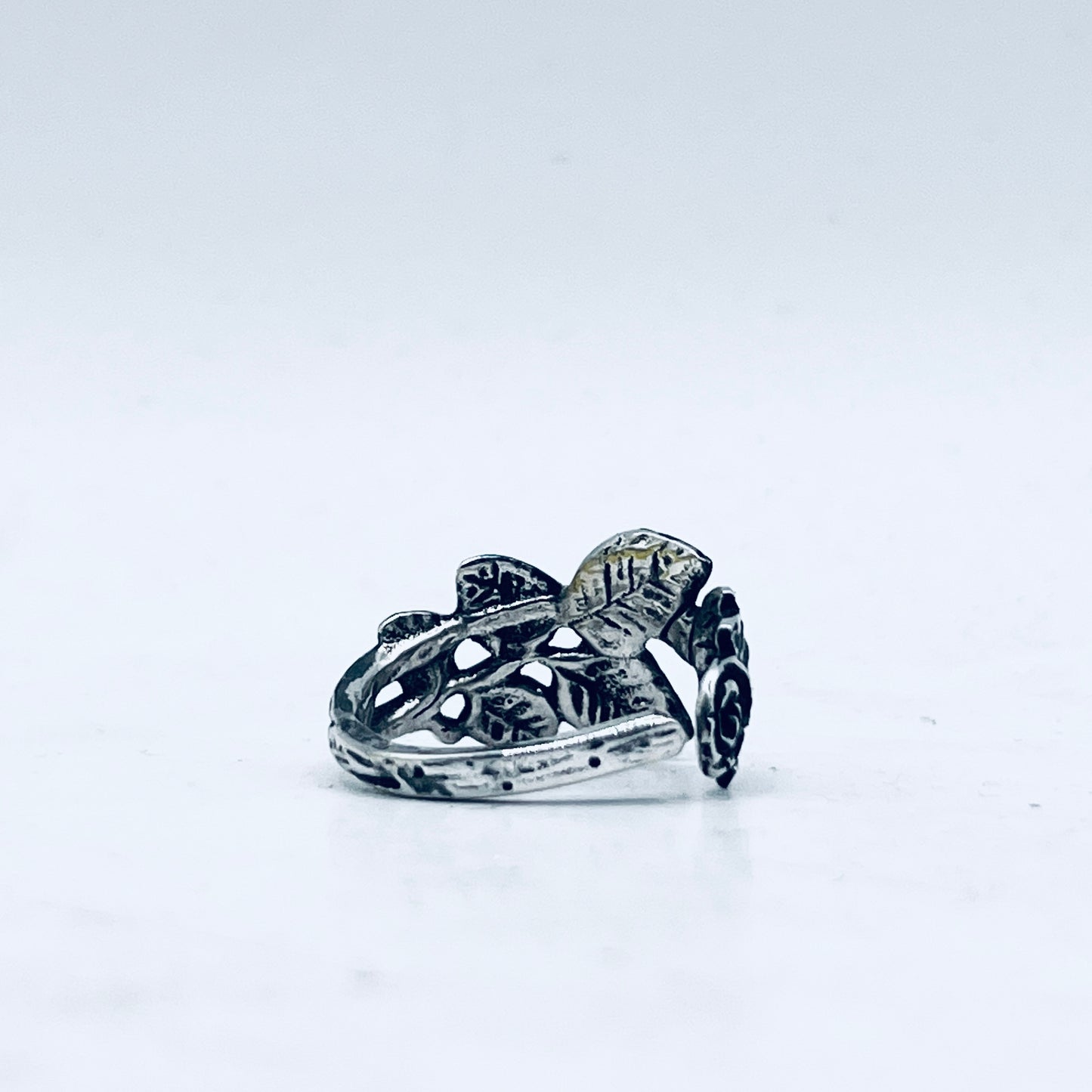 Anello Artigianale + Pendente (in omaggio) ROSA DI HILDESCHEIM Mod. CLASSICO  Realizzato con Antica posata in Argento (Prima Metà del ’900) (Copia)