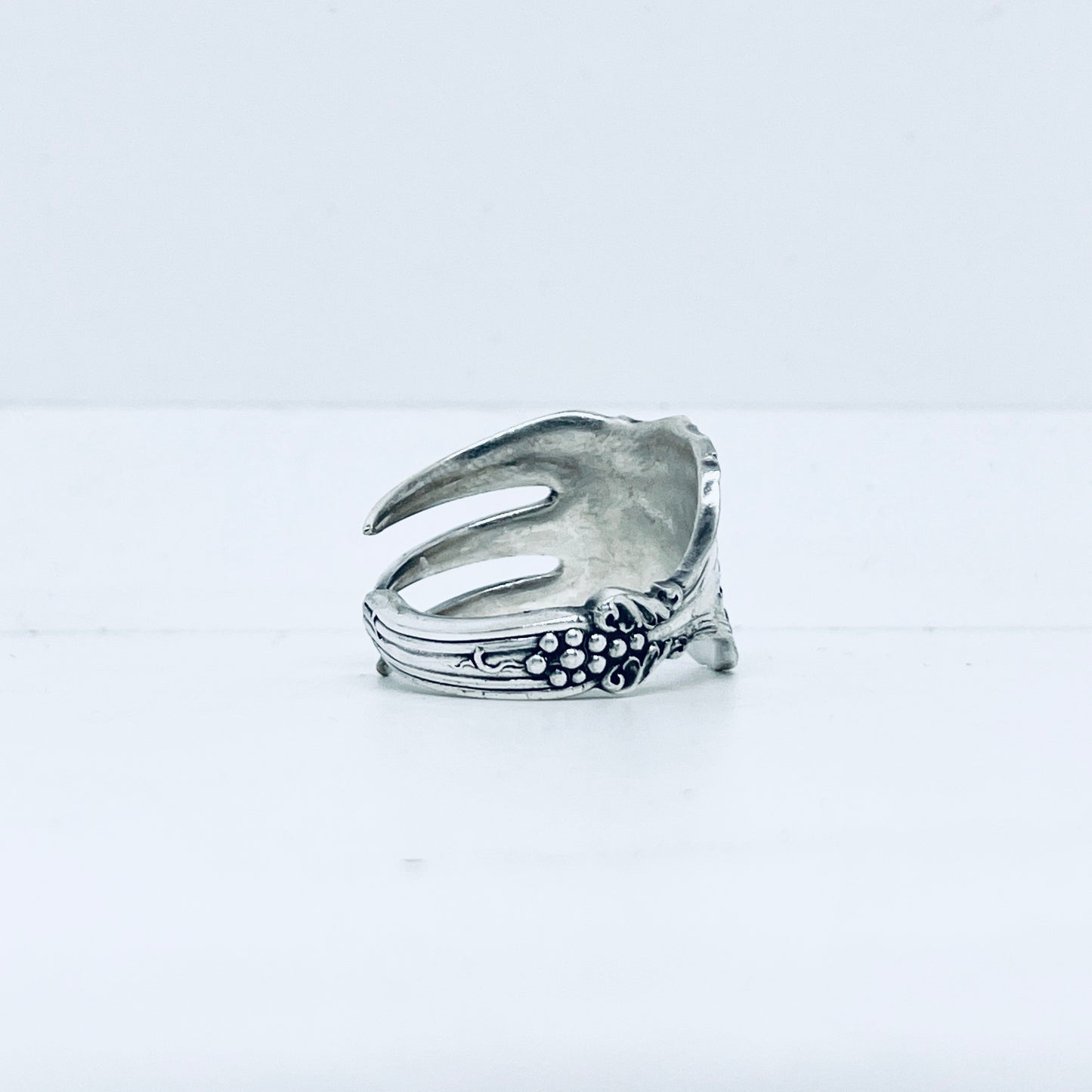 Anello Artigianale Mod. FORCHETTA  Realizzato con Antica posata in Argento (Prima Metà del ’900)