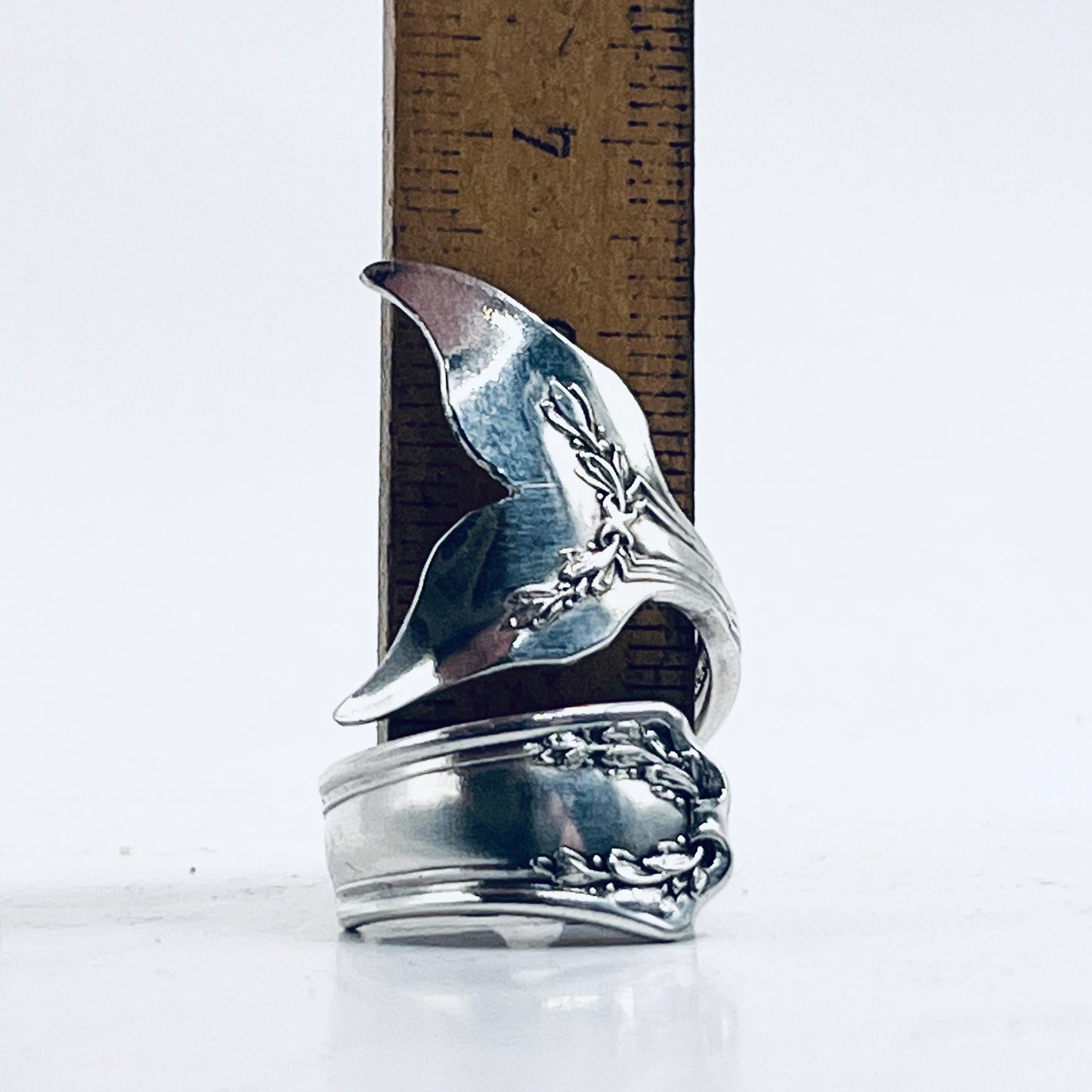 Anello Artigianale Mod. CODA LAVORATA Realizzato con Antica posata in Argento (Prima Metà del ’900)