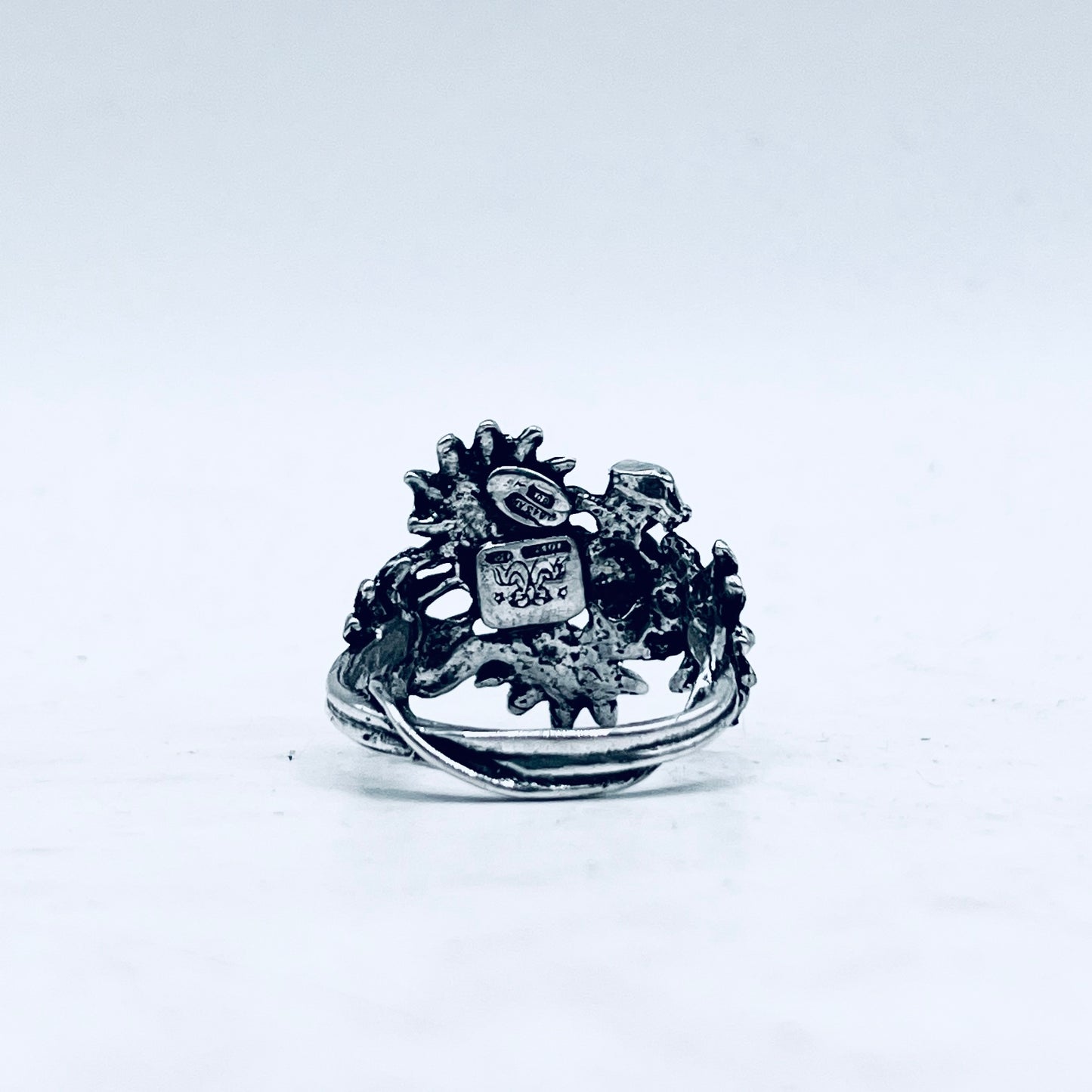 Anello Artigianale CONCHIGLIA MARGHERITE Mod. INTERO  Realizzato con intero Antico Cucchiaino in Argento 800(Prima Metà del ’900)