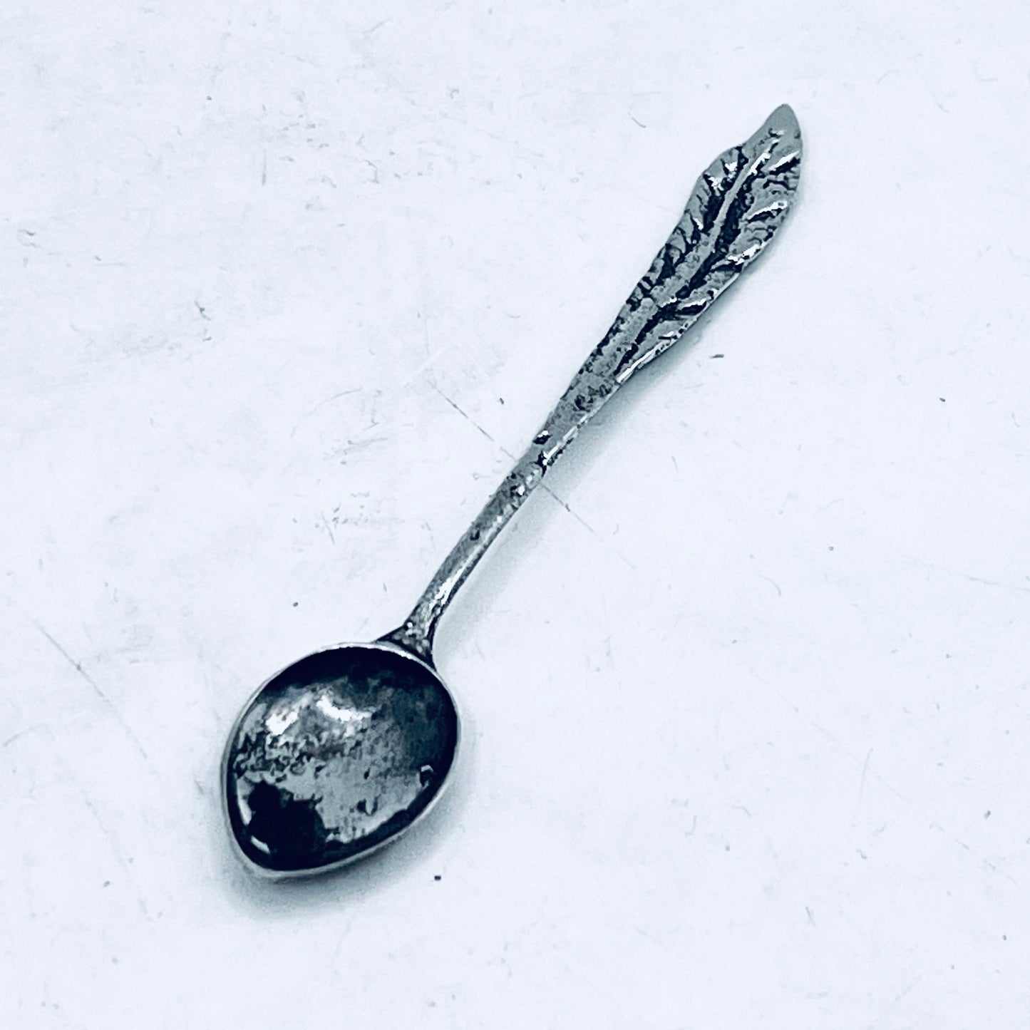Anello Artigianale PIUMA Mod. INTERO  Realizzato con intero Antico Cucchiaino in Argento (Prima Metà del ’900)