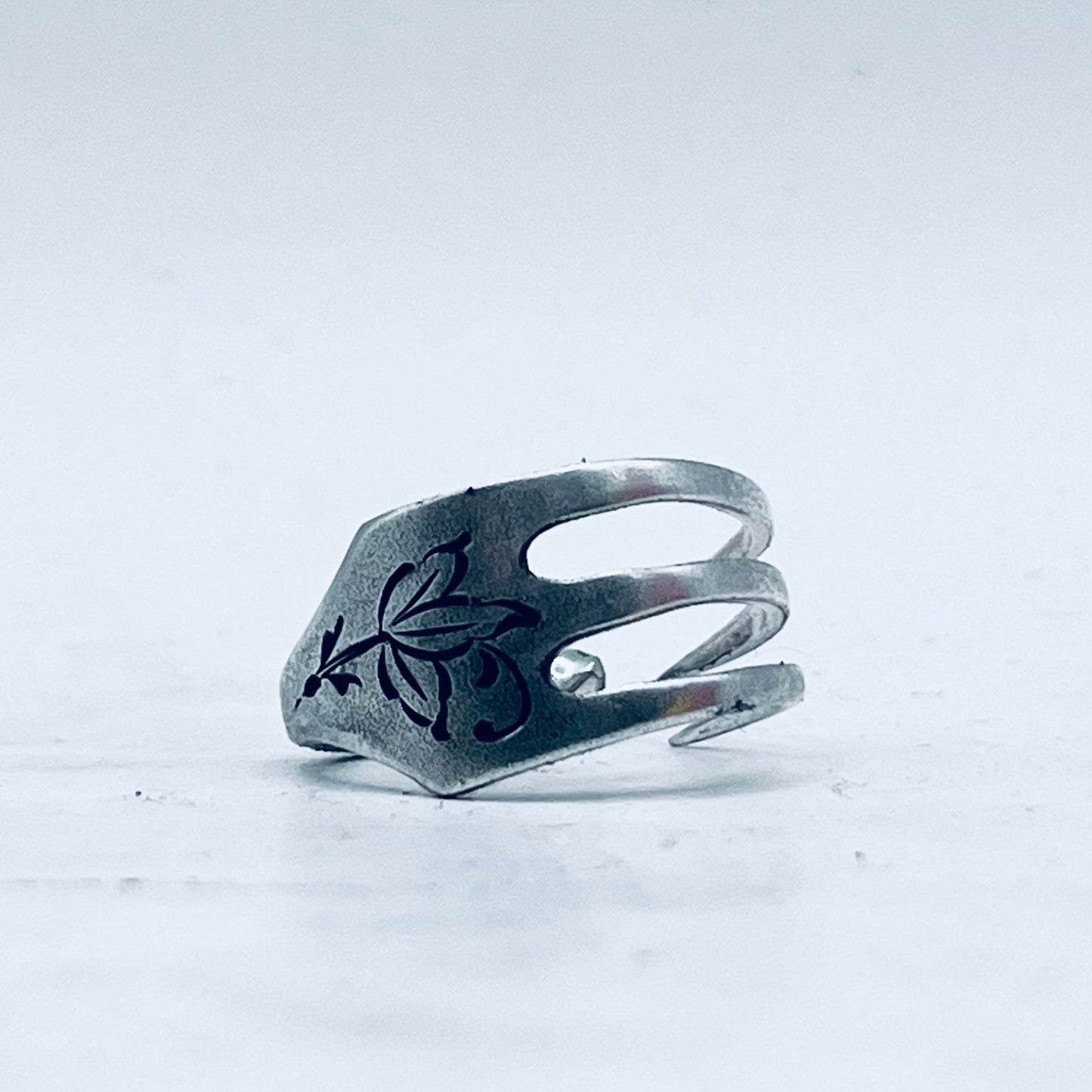 Anello Artigianale Mod. FORCHETTA  JUGENDSTIL Realizzato con Antica posata in Argento (Prima Metà del ’900)