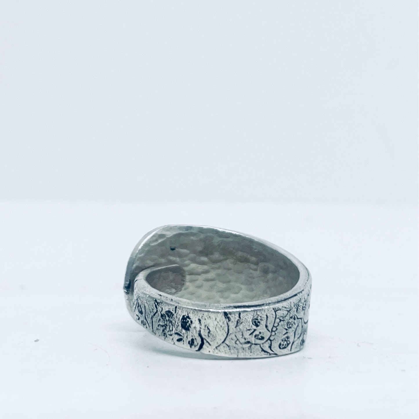 Anello Artigianale CALAVERAS Mod. CLASSICO  Realizzato con Antica posata in Argento (Prima Metà del ’900)