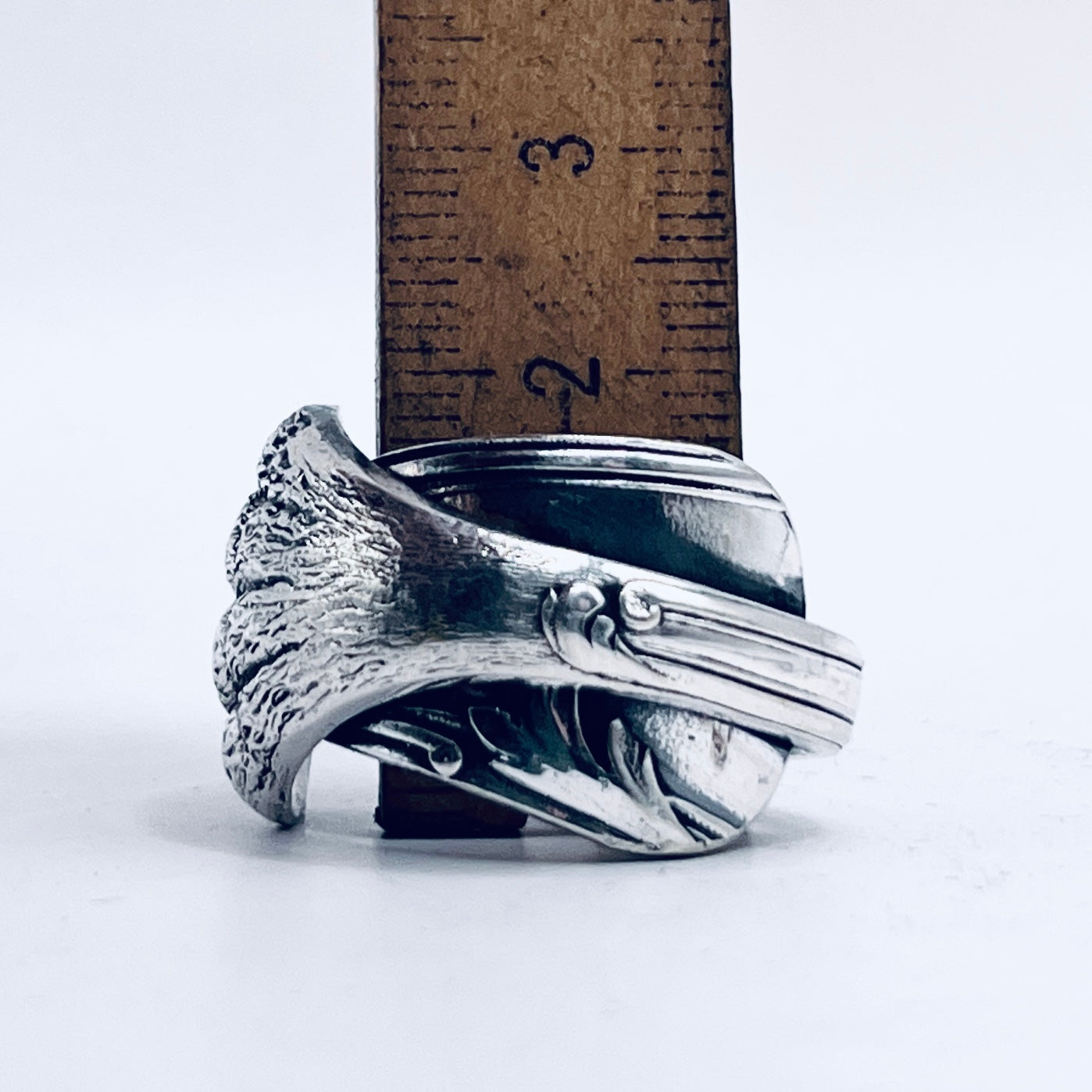 Anello Artigianale ZAMPA LEONE Mod. PINZETTA  SOVRAPPOSTA Realizzato con Antica posata in Argento (Prima Metà del ’900)