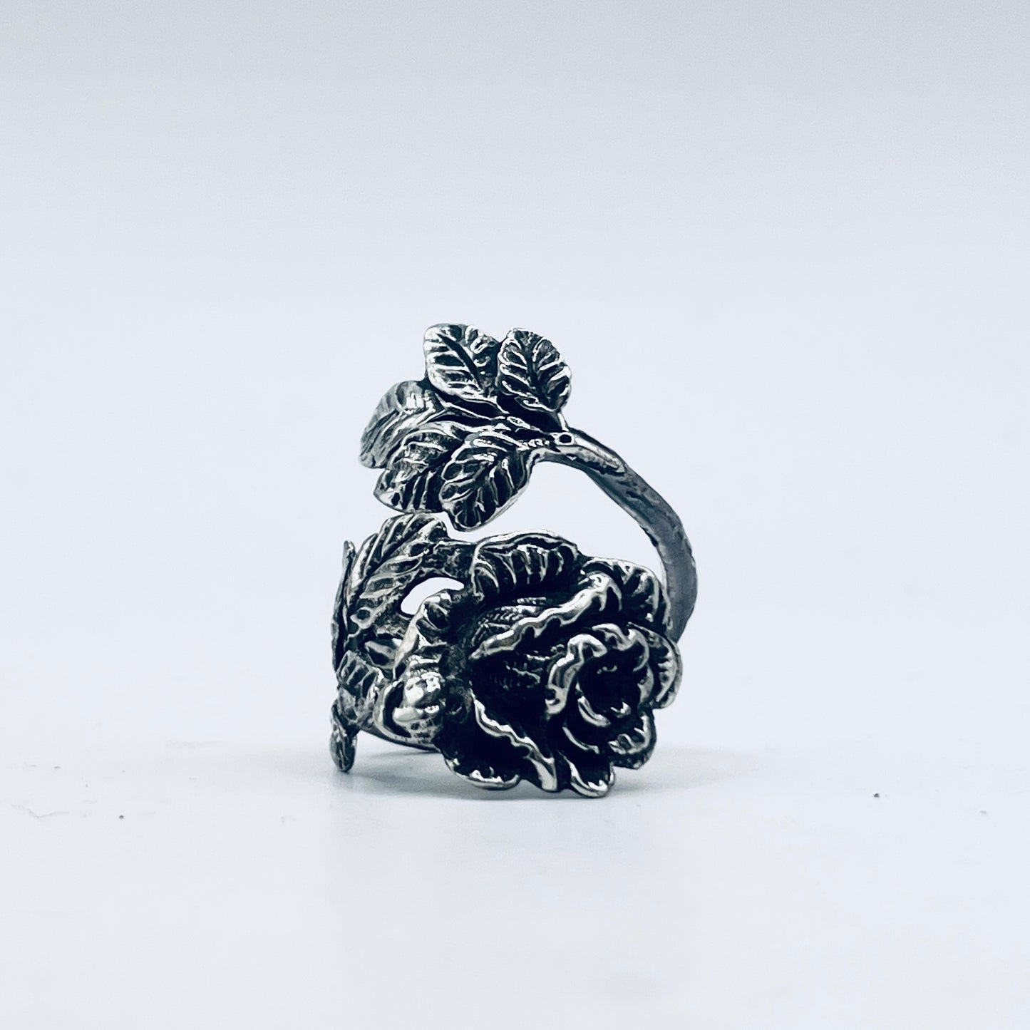 Anello Artigianale ROSA&FOGLIA Mod. PINZETTA  Realizzato con Antica posata in Argento 835 (Prima Metà del ’900)