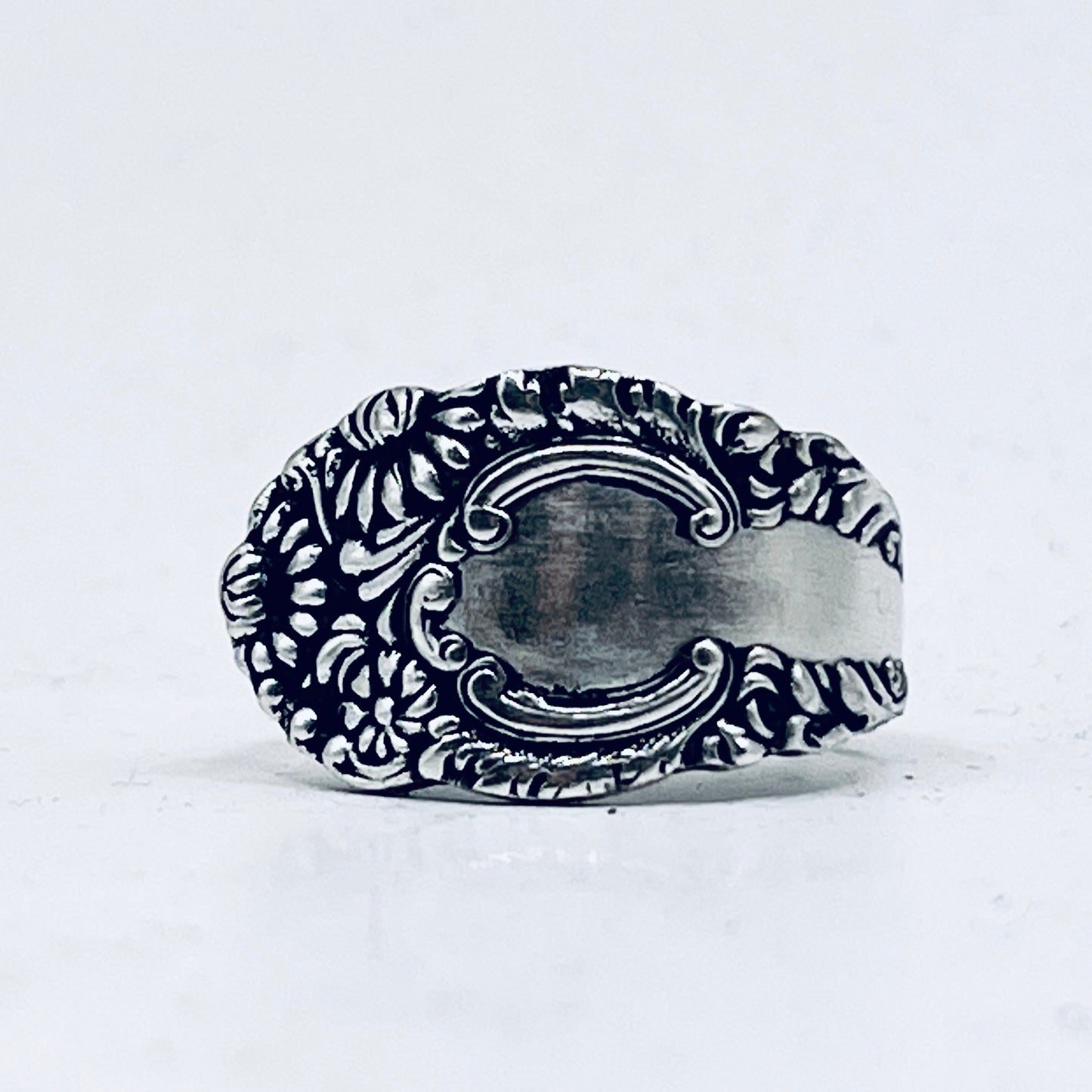 Anello Artigianale Mod. CLASSICO  FIORI SUPER Realizzato con Antica posata in Argento (Prima Metà del ’900)