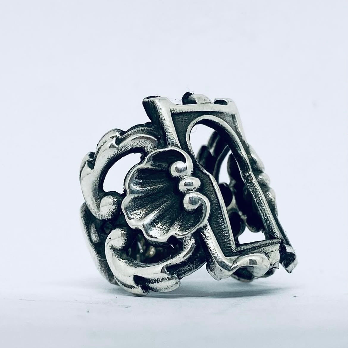 Anello Artigianale “SERRATURA CONCHIGLIE” Realizzato con serratura in Argento (Prima Metà del ’900)