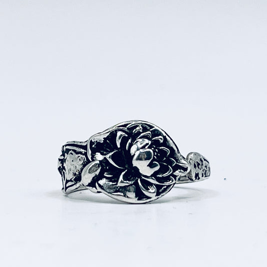 Anello Artigianale FIORE DI LOTO Mod. CLASSICO Realizzato con Antica posata in Argento (Prima Metà del ’900)