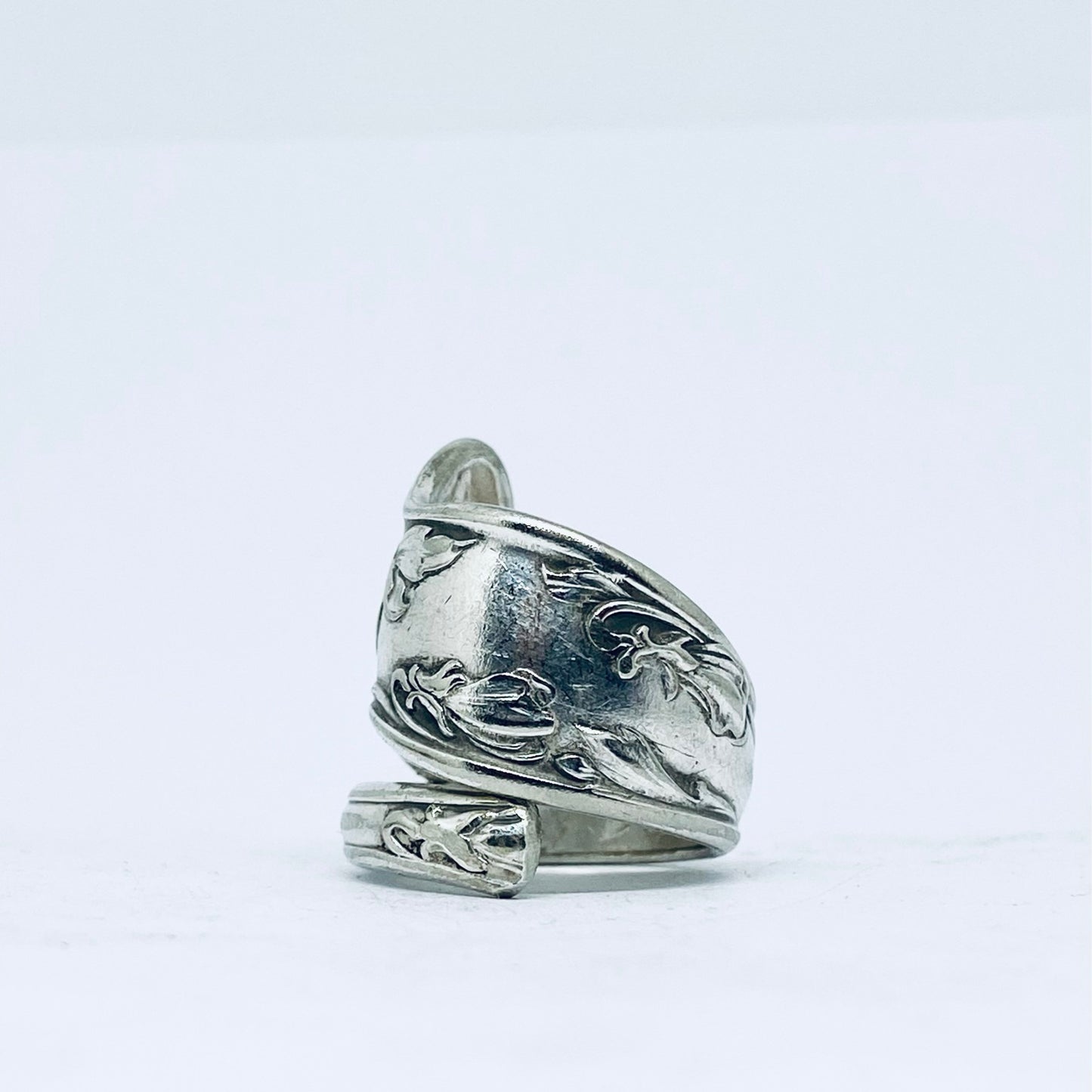 Anello Artigianale Mod. SPIRALE  Realizzato con Antica posata in Argento (Prima Metà del ’900)