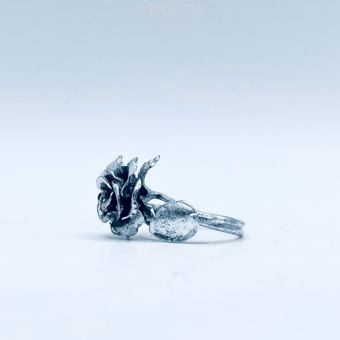 Anello Artigianale + Orecchini (omaggio) ROSA 02 Mod. CLASSICO  Realizzato con Antica SPILLA in Argento 800(Prima Metà del ’900)