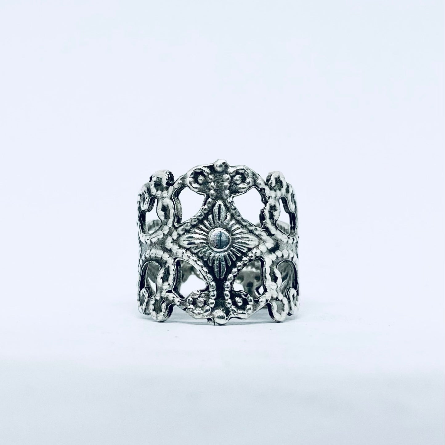 Anello Artigianale “BOCCHETTA SERRATURA ROMBO” Realizzato con bocchetta serratura in Argento (Prima Metà del ’900)