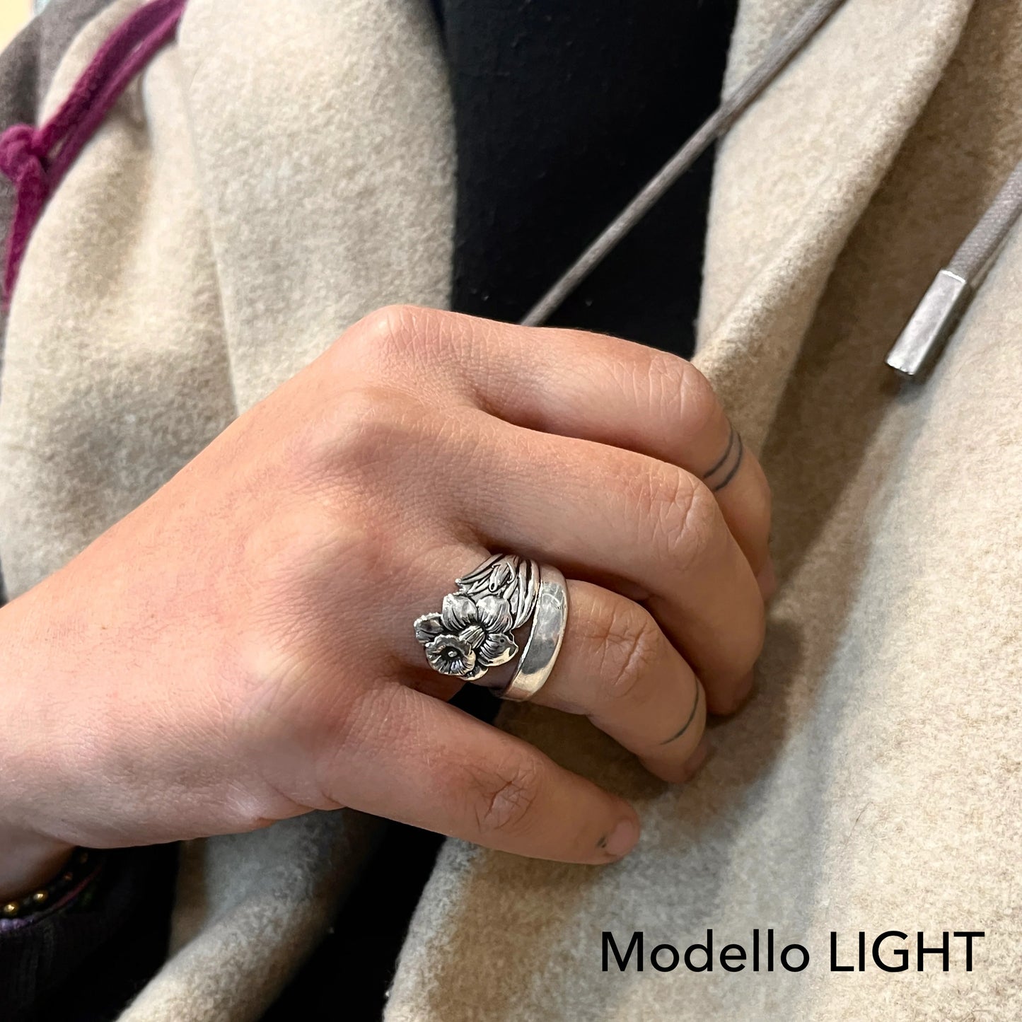 Anello Artigianale NARCISO LIGHT Mod. SPIRALE  Realizzato con Antica posata in Argento (Prima Metà del ’900)