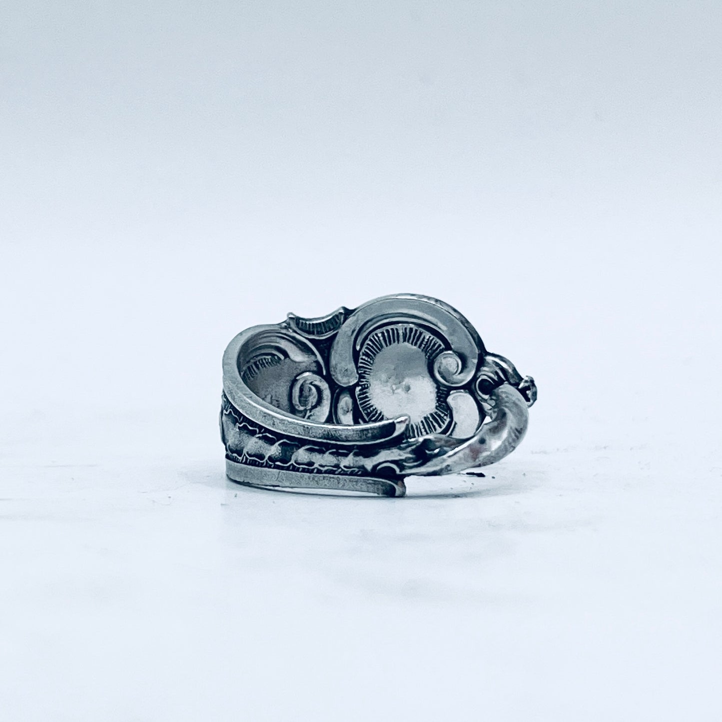 Anello Artigianale Mod. CLASSICO  JUGENDSTIL Realizzato con Antica posata in Argento (Prima Metà del ’900)