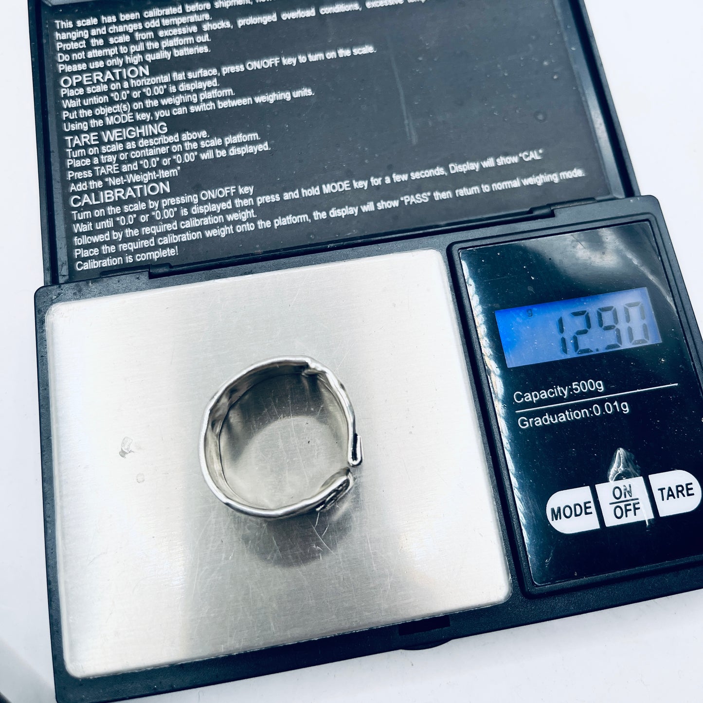 Anello Artigianale BROOKLYN 02  Mod. FASCIONE  Realizzato con parte di Antica zuccheriera in Argento 800 (Prima Metà del ’900)