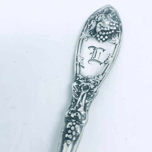 Anello Artigianale con Iniziale L